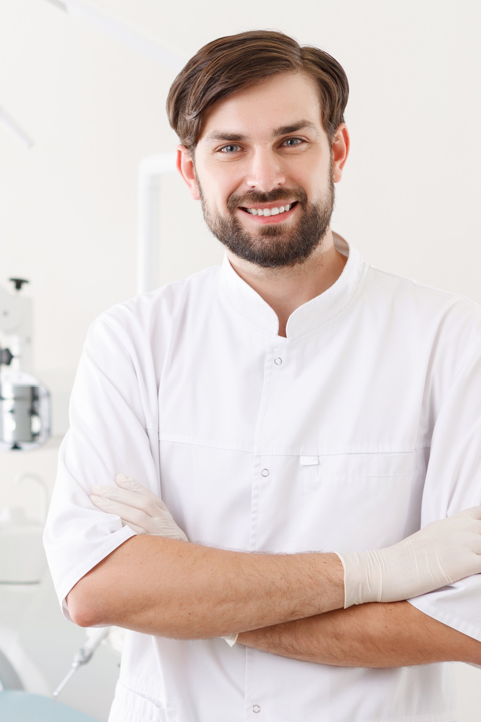 Meet Dr James Law – Implants Specialist